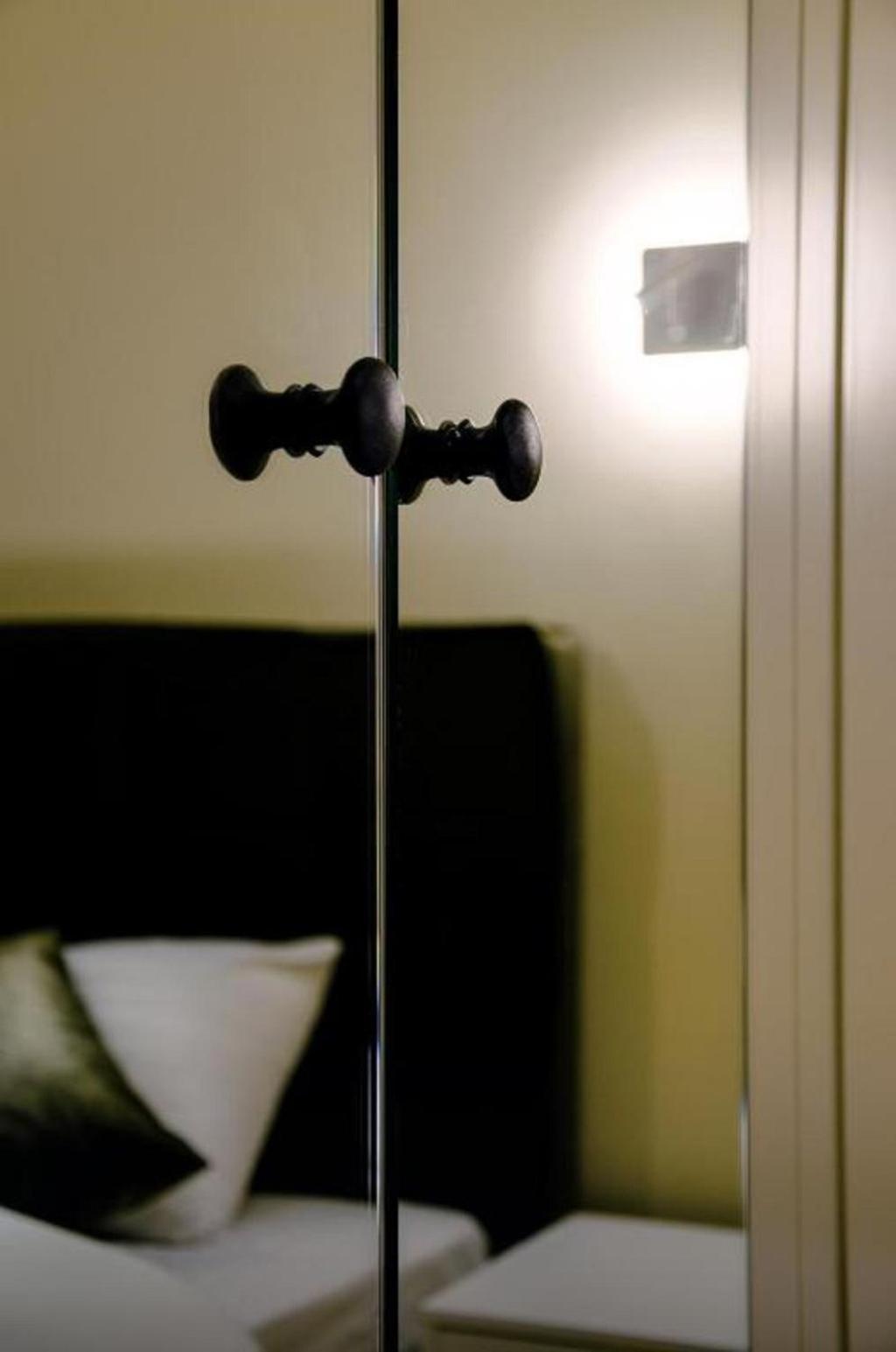 Smart And Elegant Home In The Centre Of アテネ エクステリア 写真